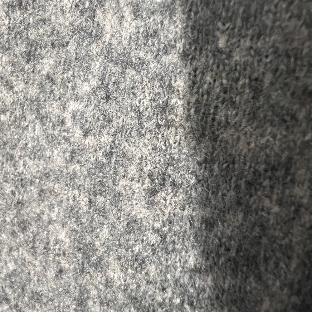 100% Superfine Merino Wool Womens Sweater in Gray Ribbed Sleeves Soft Small - Picture 11 of 13